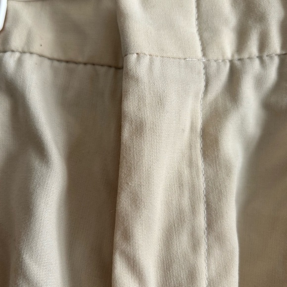 Day’s size 34 men’s yellow shorts comfortable for golf, or tennis - like new - Picture 7 of 11